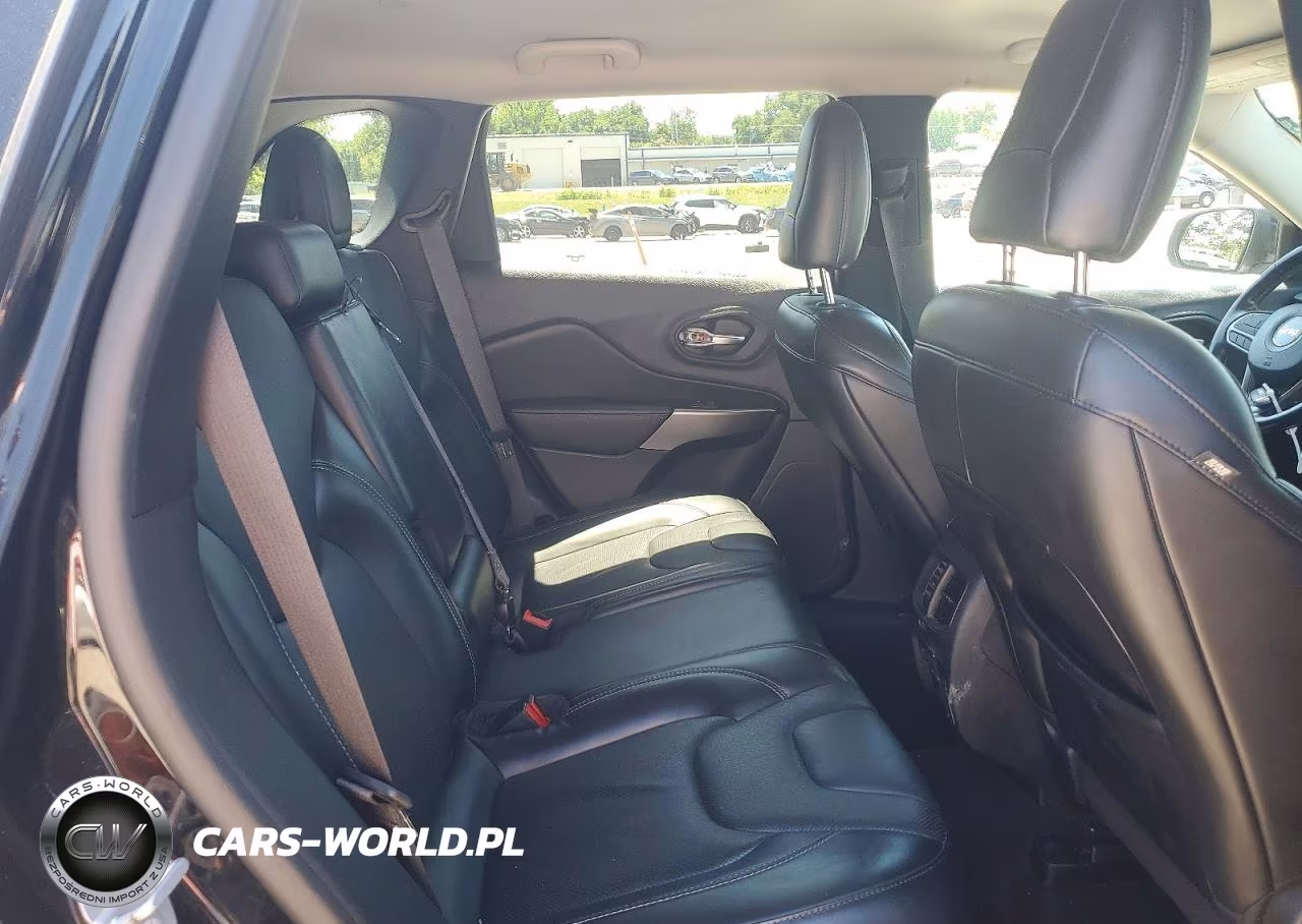 2020 Jeep Cherokee Limited VIN:1C4PJMDN7LD537048 - 10