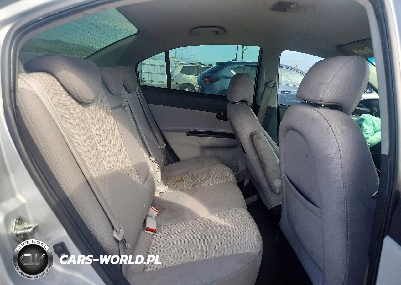 2008 Hyundai Accent Gls VIN:KMHCN46C18U249141 - 10