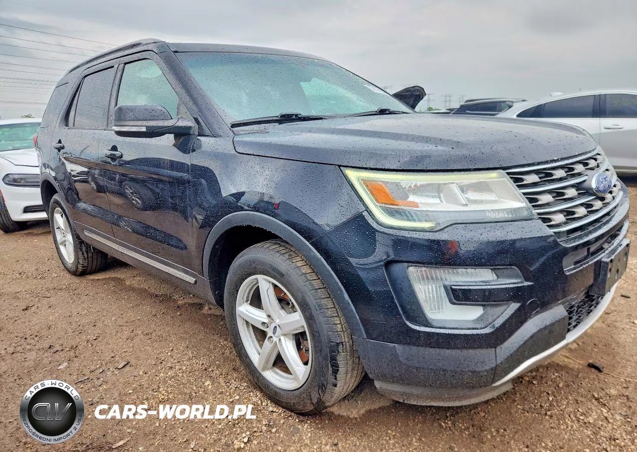 2017 Ford Explorer Xlt VIN:1FM5K8D80HGA30533 - 4