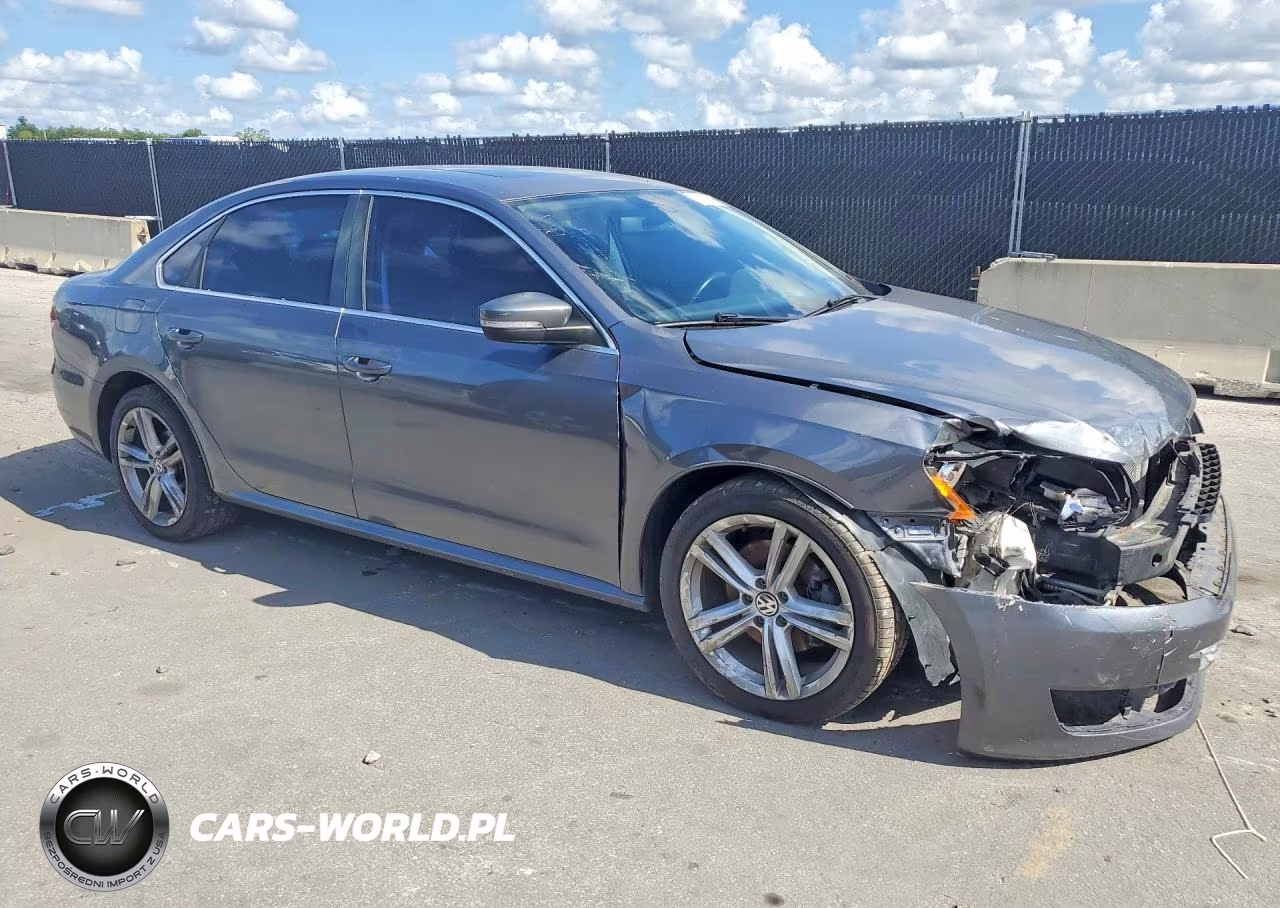 2014 Volkswagen Passat Se VIN:1VWBH7A35EC014188 - 4