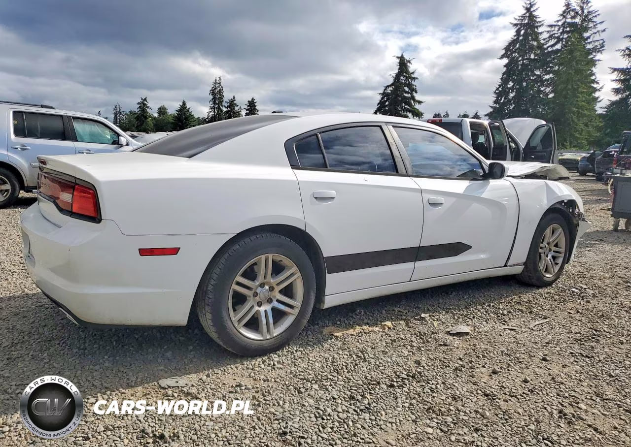 2011 Dodge Charger VIN:2B3CL3CG6BH606806 - 3