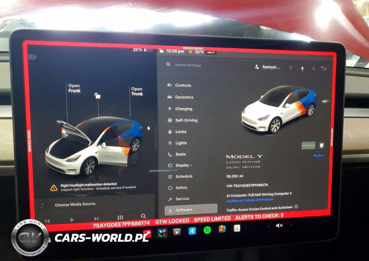 2023 Tesla Model Y VIN:7SAYGDEE7PF686174 - 9