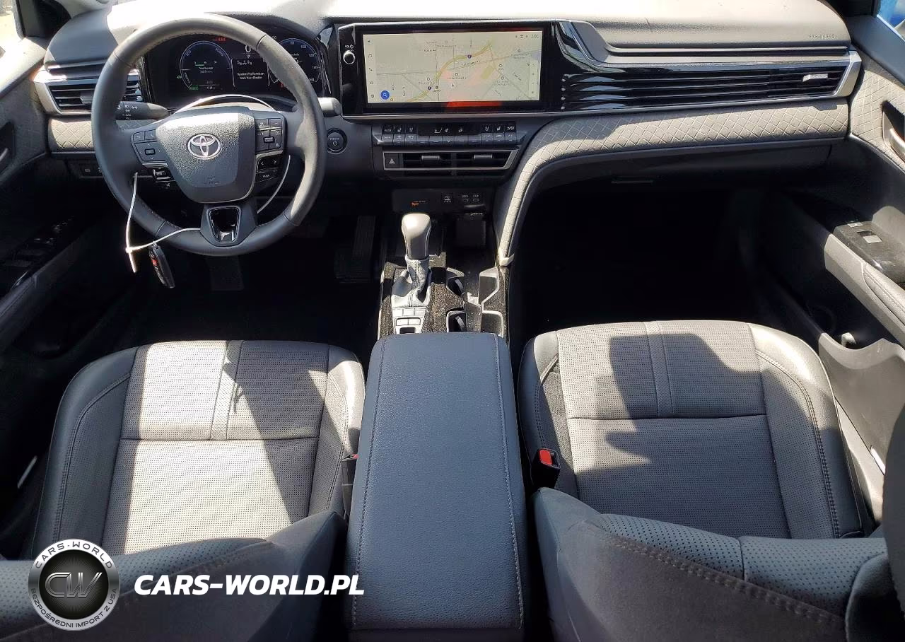 2026 Toyota Camry Xle VIN:4T1DAACK3TU733234 - 8