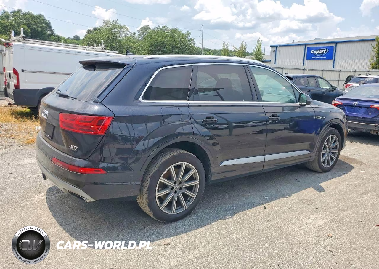 2018 Audi Q7 Prestige VIN:WA1VAAF78JD030011 - 3