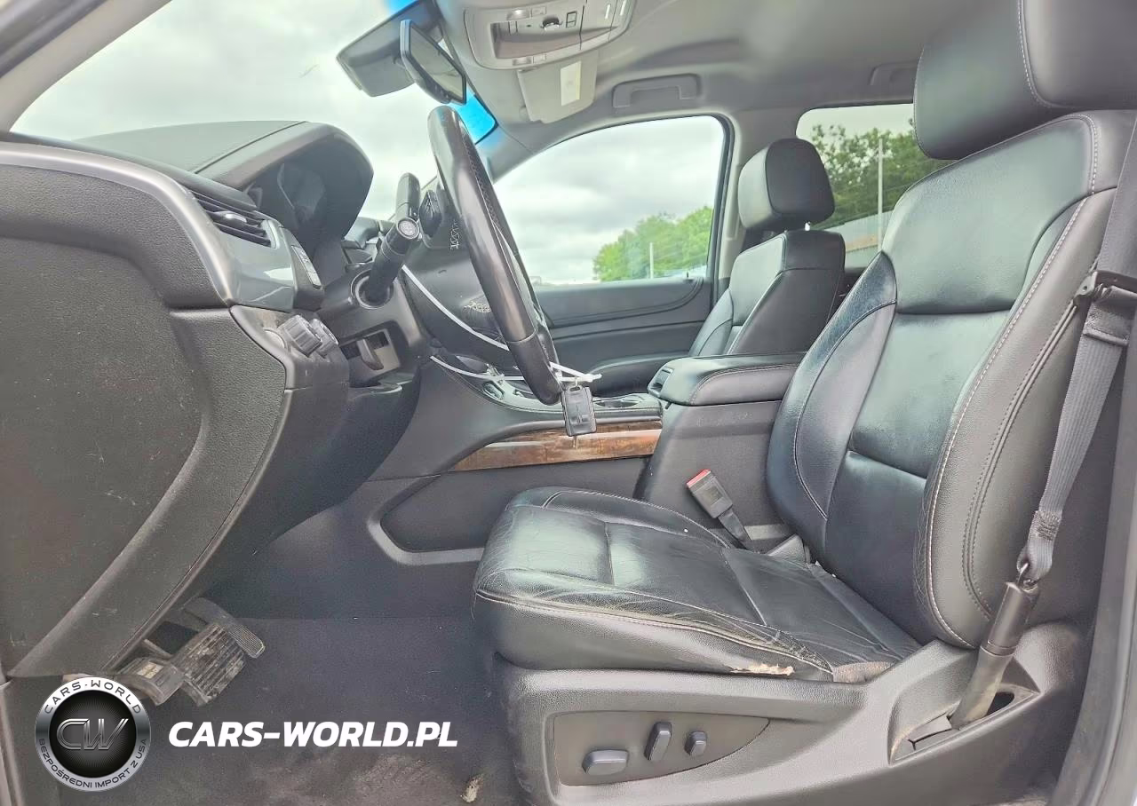 2019 Chevrolet Suburban K1500 Lt VIN:1GNSKHKC3KR144088 - 7