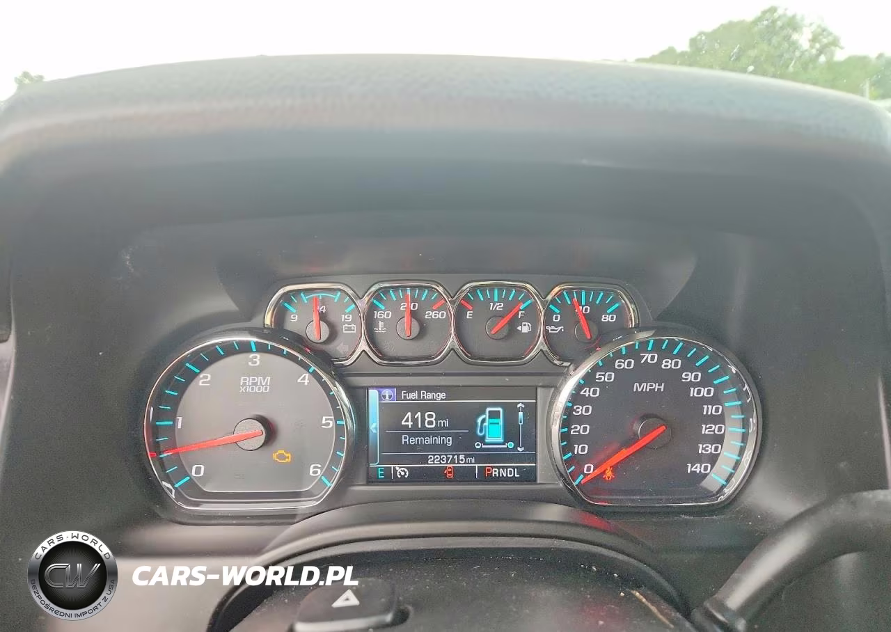 2019 Chevrolet Suburban K1500 Lt VIN:1GNSKHKC3KR144088 - 9