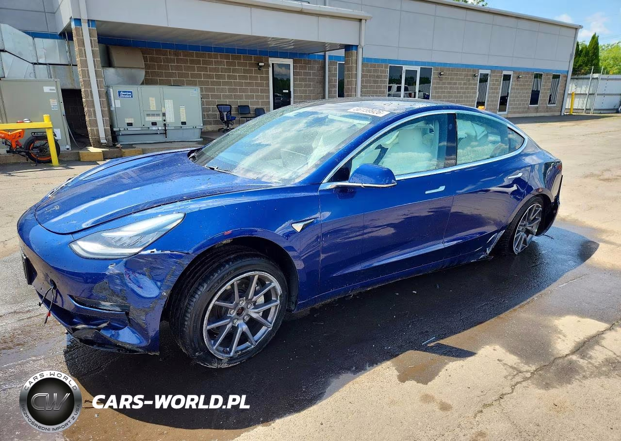 2019 Tesla Model 3 – zdjęcie 1 z 13