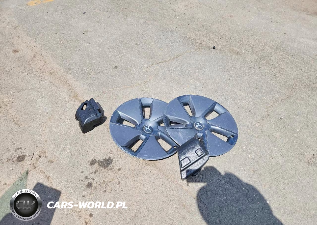 2019 Tesla Model 3 VIN:5YJ3E1EB4KF526764 - 12