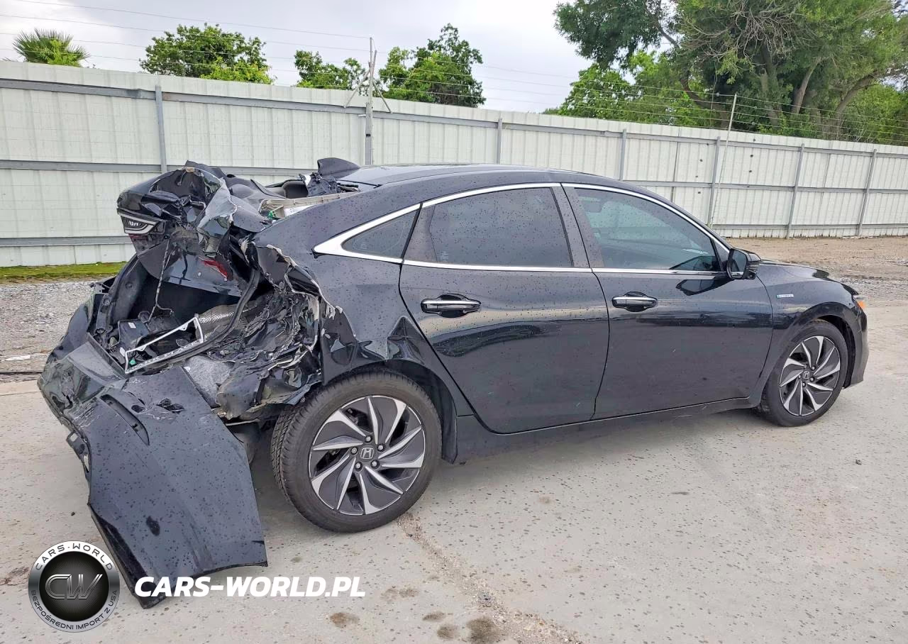 2019 Honda Insight Touring VIN:19XZE4F96KE013898 - 3