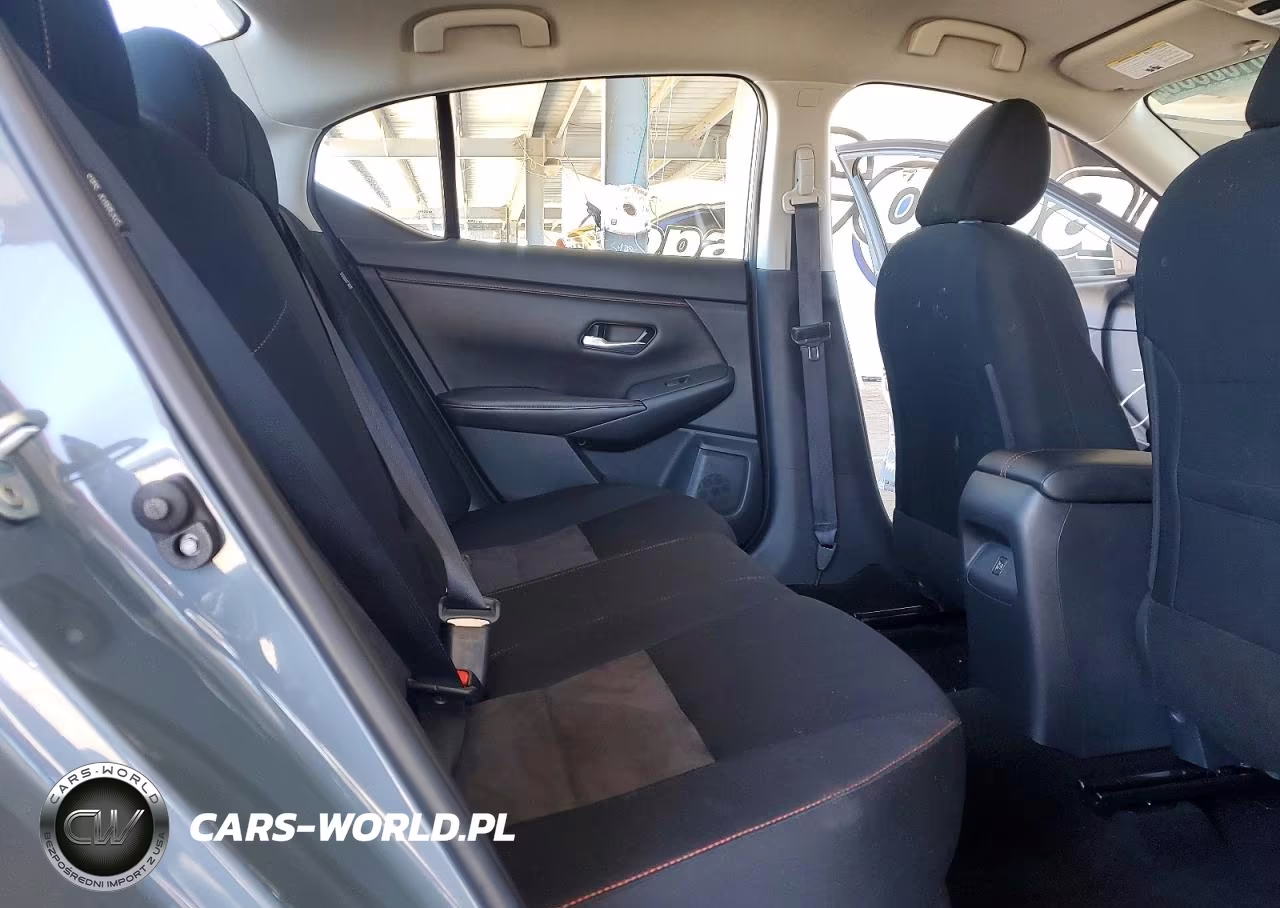 2025 Nissan Sentra Sr VIN:3N1AB8DV9SY278944 - 10