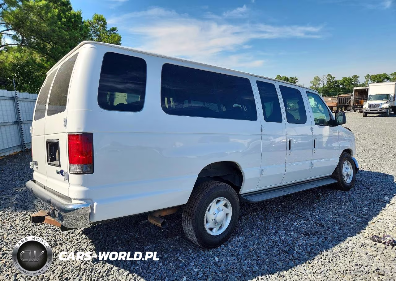 2012 Ford Econoline E350 Super Duty Wagon VIN:1FBSS3BL8CDA26410 - 3