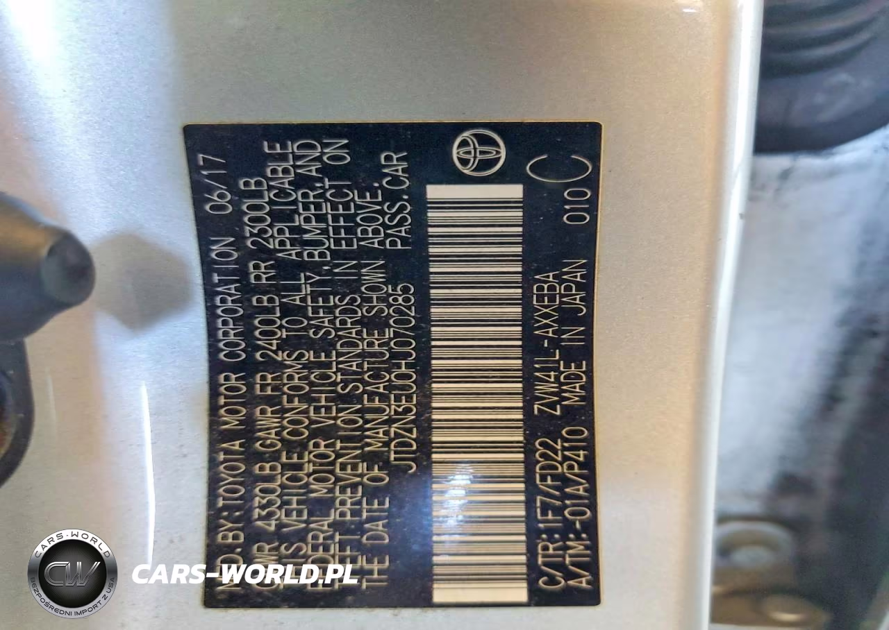2017 Toyota Prius V Two VIN:JTDZN3EU0HJ070285 - 12