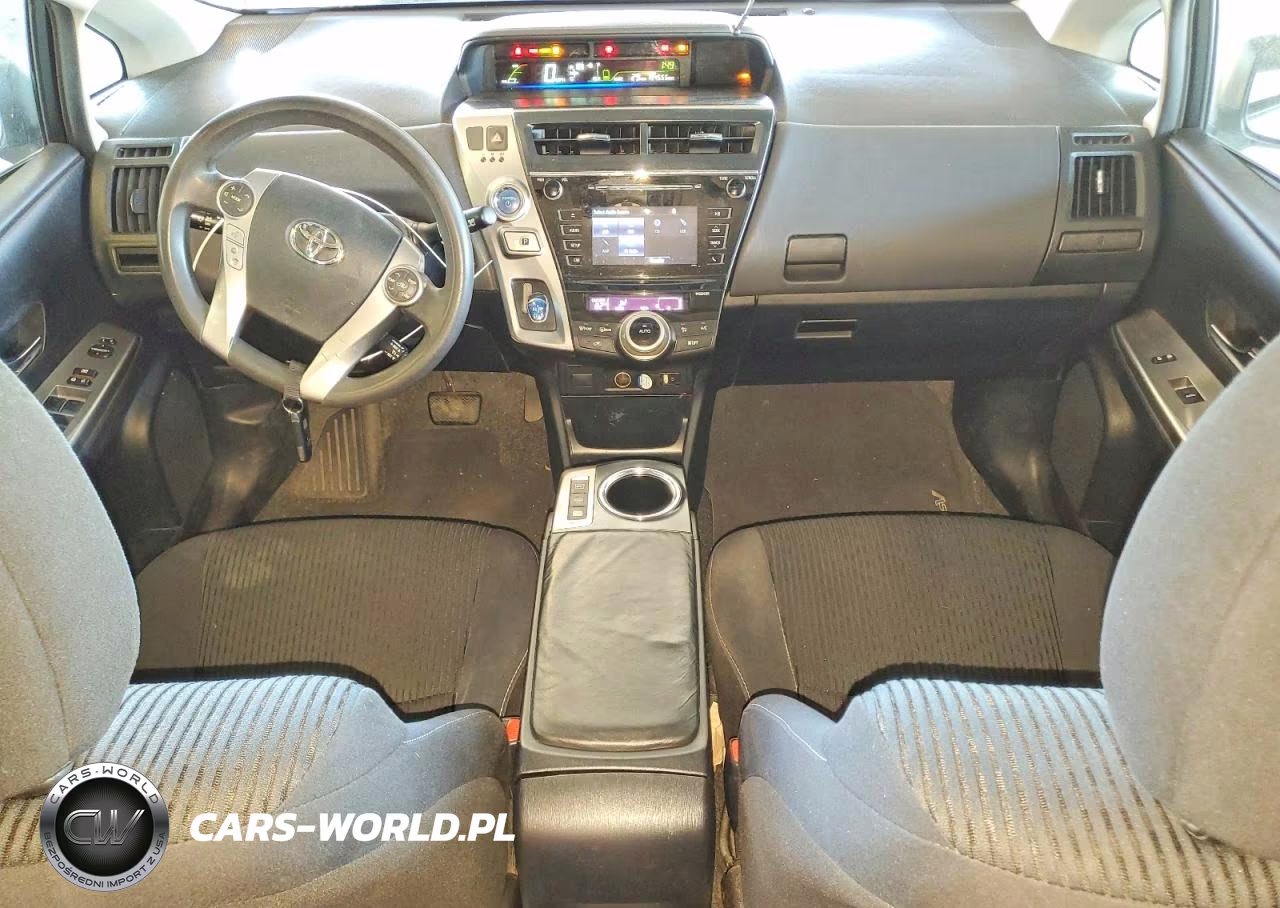 2017 Toyota Prius V Two VIN:JTDZN3EU0HJ070285 - 8