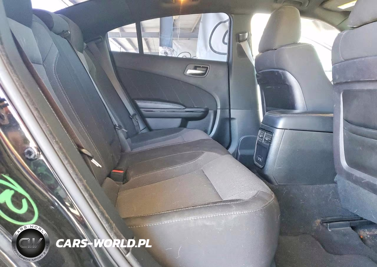 2019 Dodge Charger Sxt VIN:2C3CDXJG1KH718620 - 10