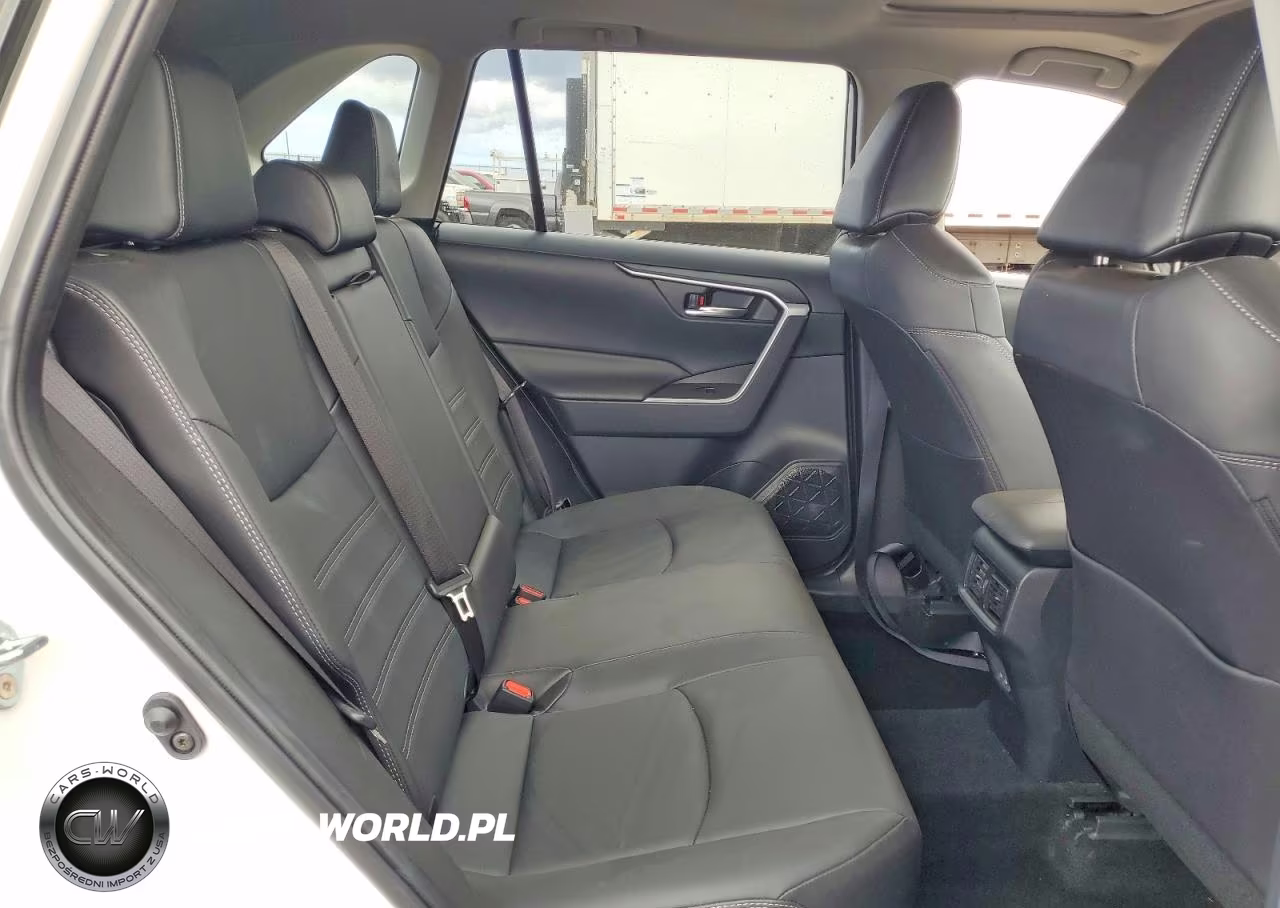 2024 Toyota Rav4 Xle Premium VIN:JTMC1RFV5RJ028756 - 11