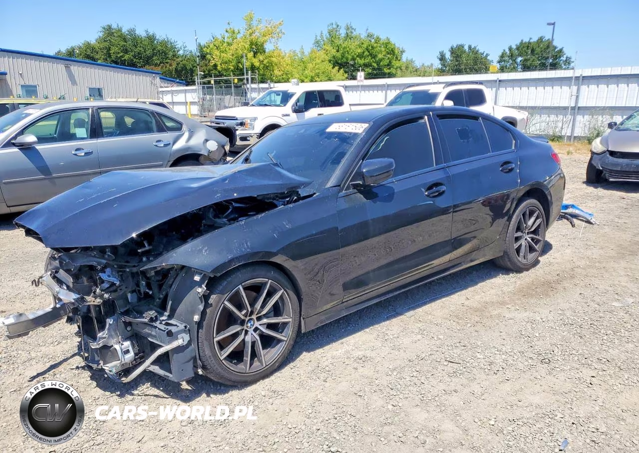 2021 BMW 330I – zdjęcie 1 z 12