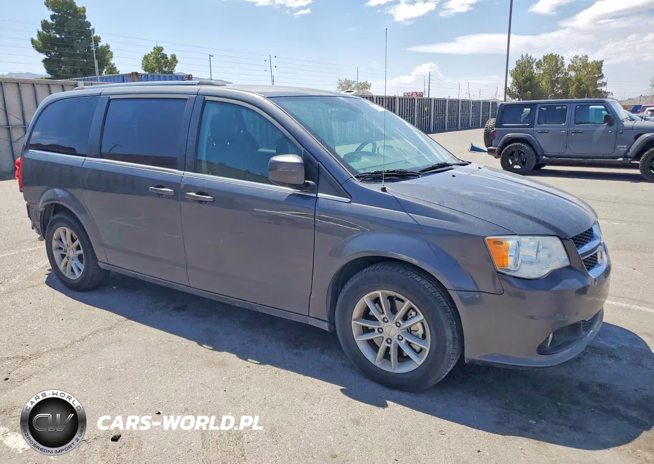 2019 Dodge Grand Caravan Sxt VIN:2C4RDGCG7KR754860 - 4