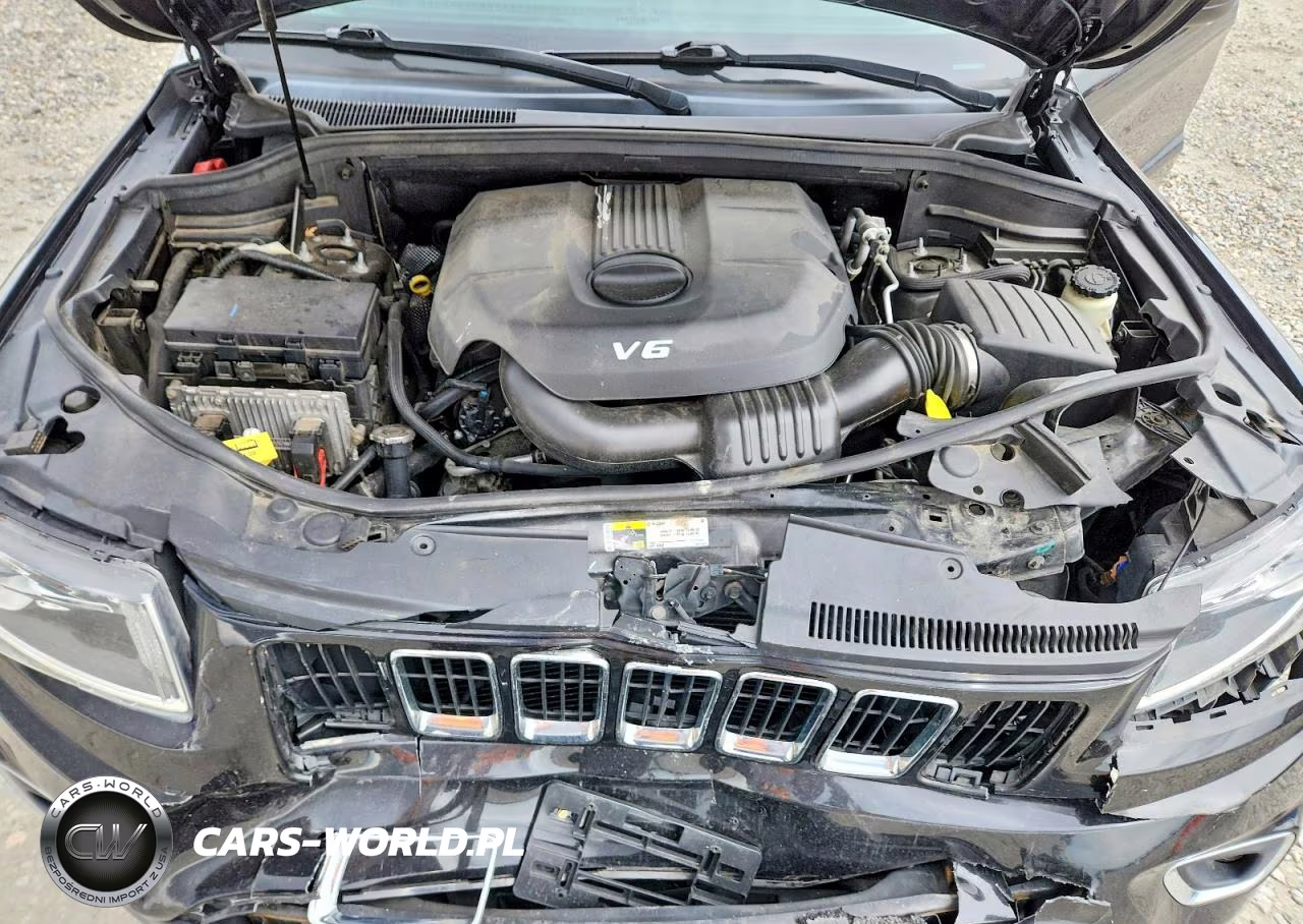 2014 Jeep Grand Cherokee Laredo VIN:1C4RJFAG1EC243096 - 12