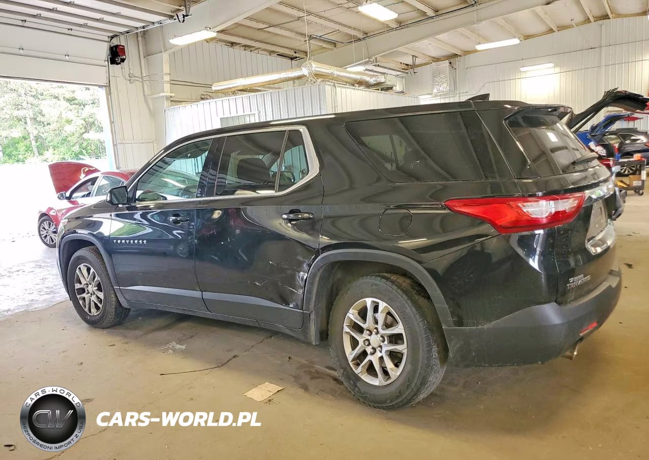 2018 Chevrolet Traverse Ls VIN:1GNERFKWXJJ203772 - 2