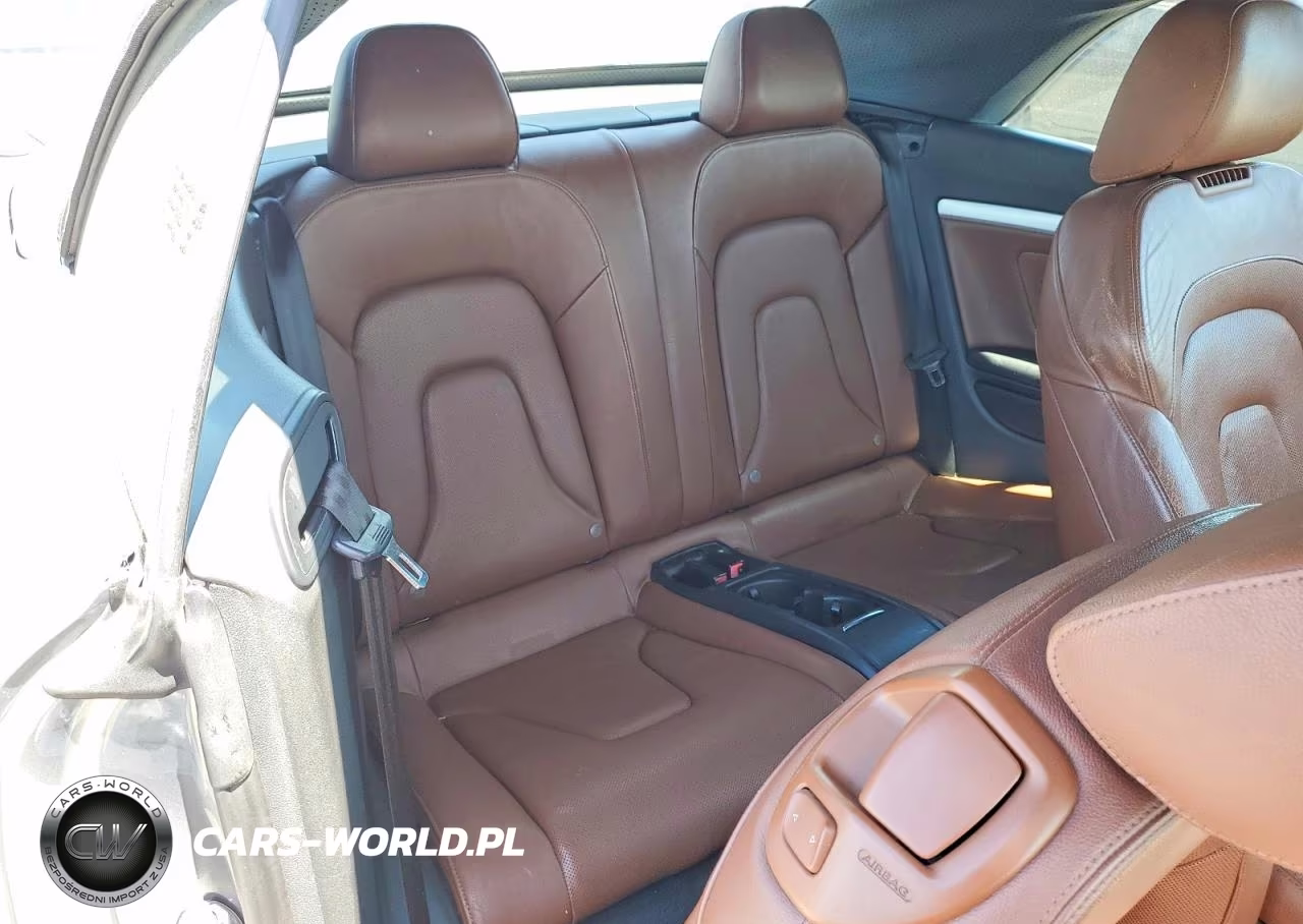 2011 Audi A5 Premium Plus VIN:WAUJFAFH3BN008411 - 10