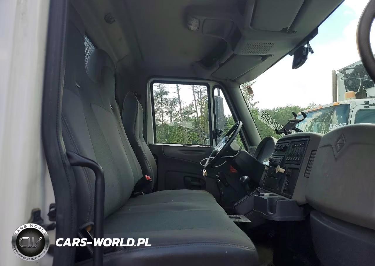 2010 International 4300 Crane Truck VIN:1HTJTSKL8AH243673 - 5