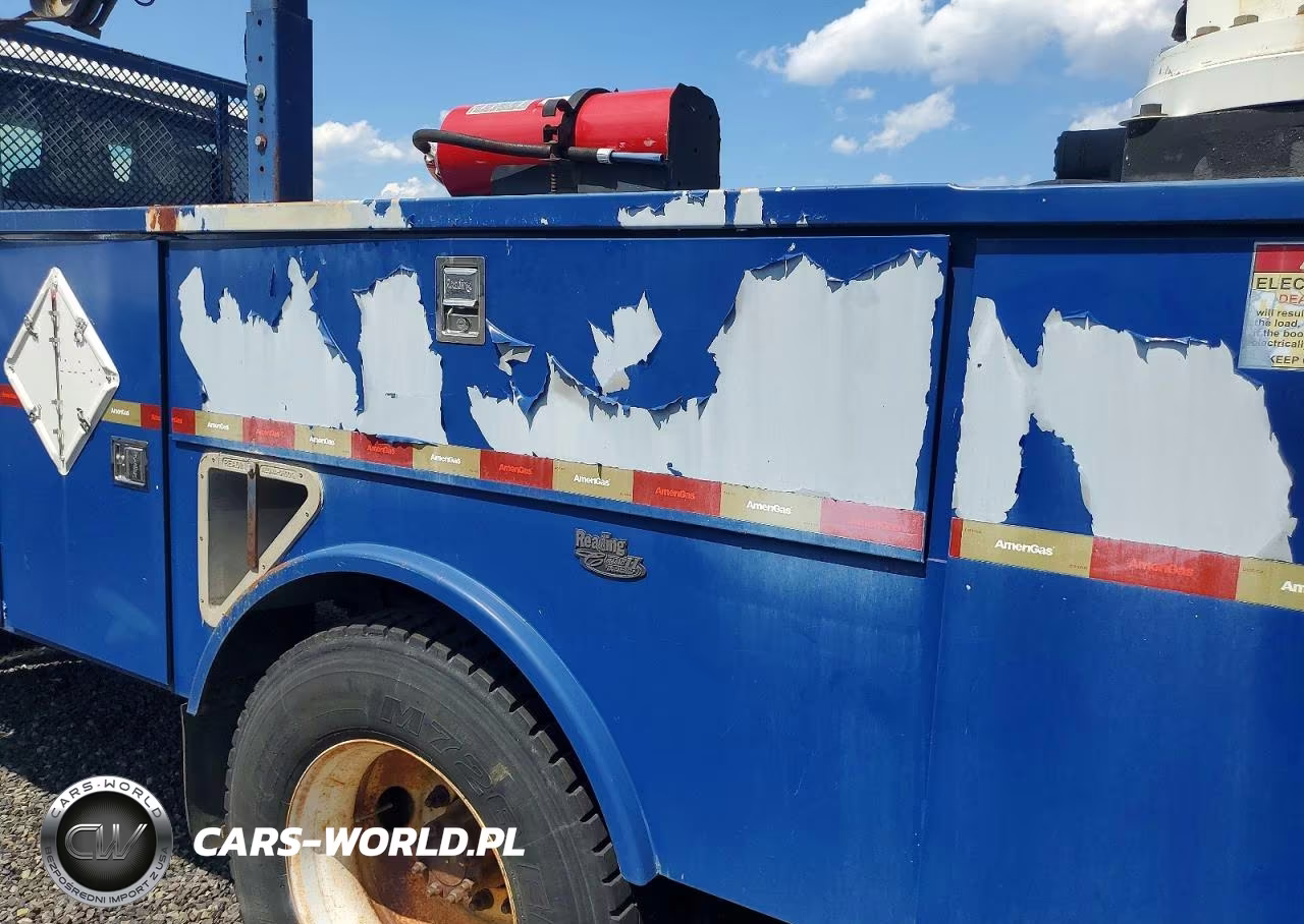 2010 International 4300 Crane Truck VIN:1HTJTSKL8AH243673 - 9