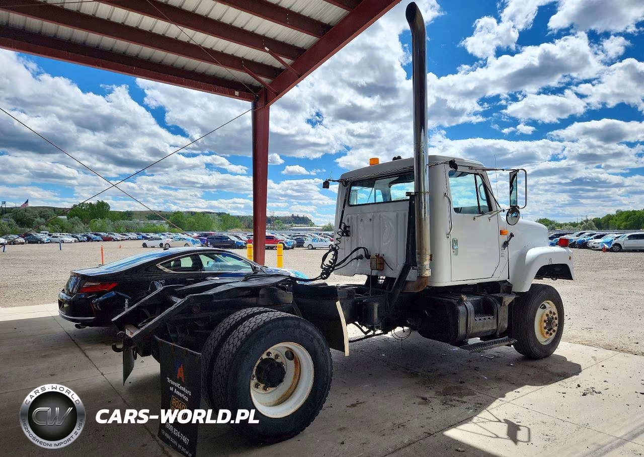 1989 International 2575 Semi Truck VIN:1HSZHGUN6KH655063 - 3