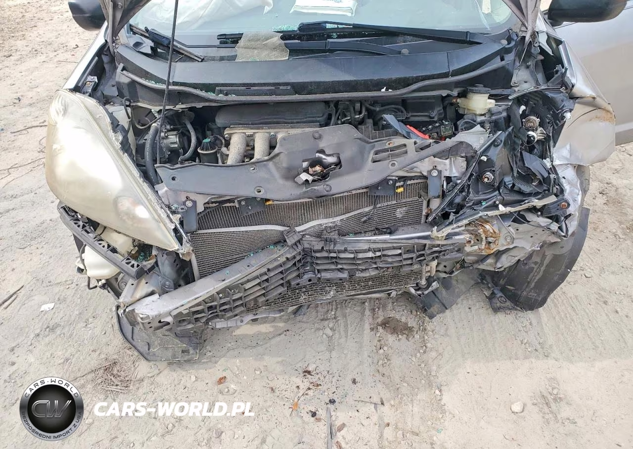 2009 Honda Fit VIN:JHMGE882X9S043460 - 11