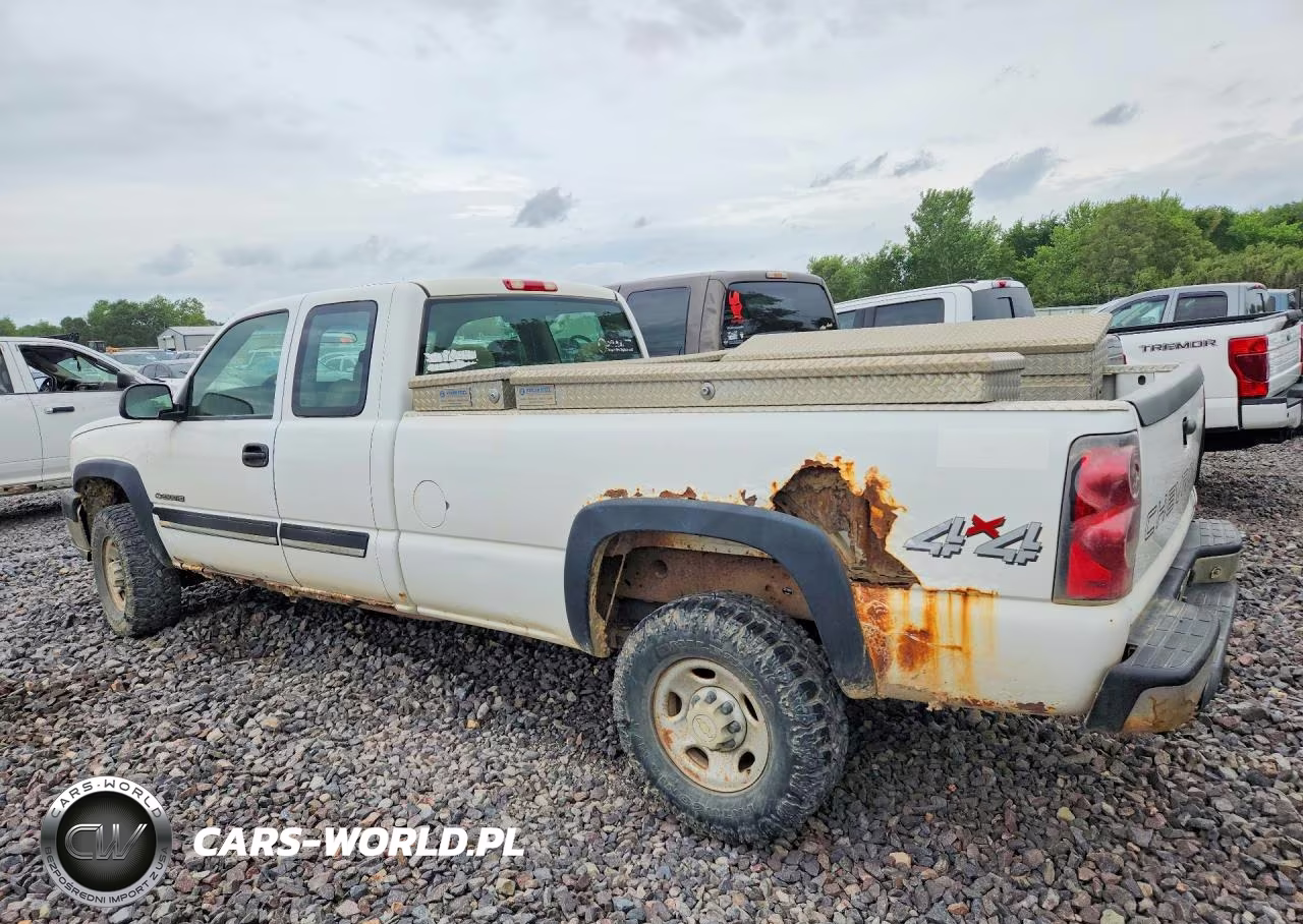 2005 Chevrolet Silverado K2500 Heavy Duty VIN:1GCHK29U55E212692 - 2