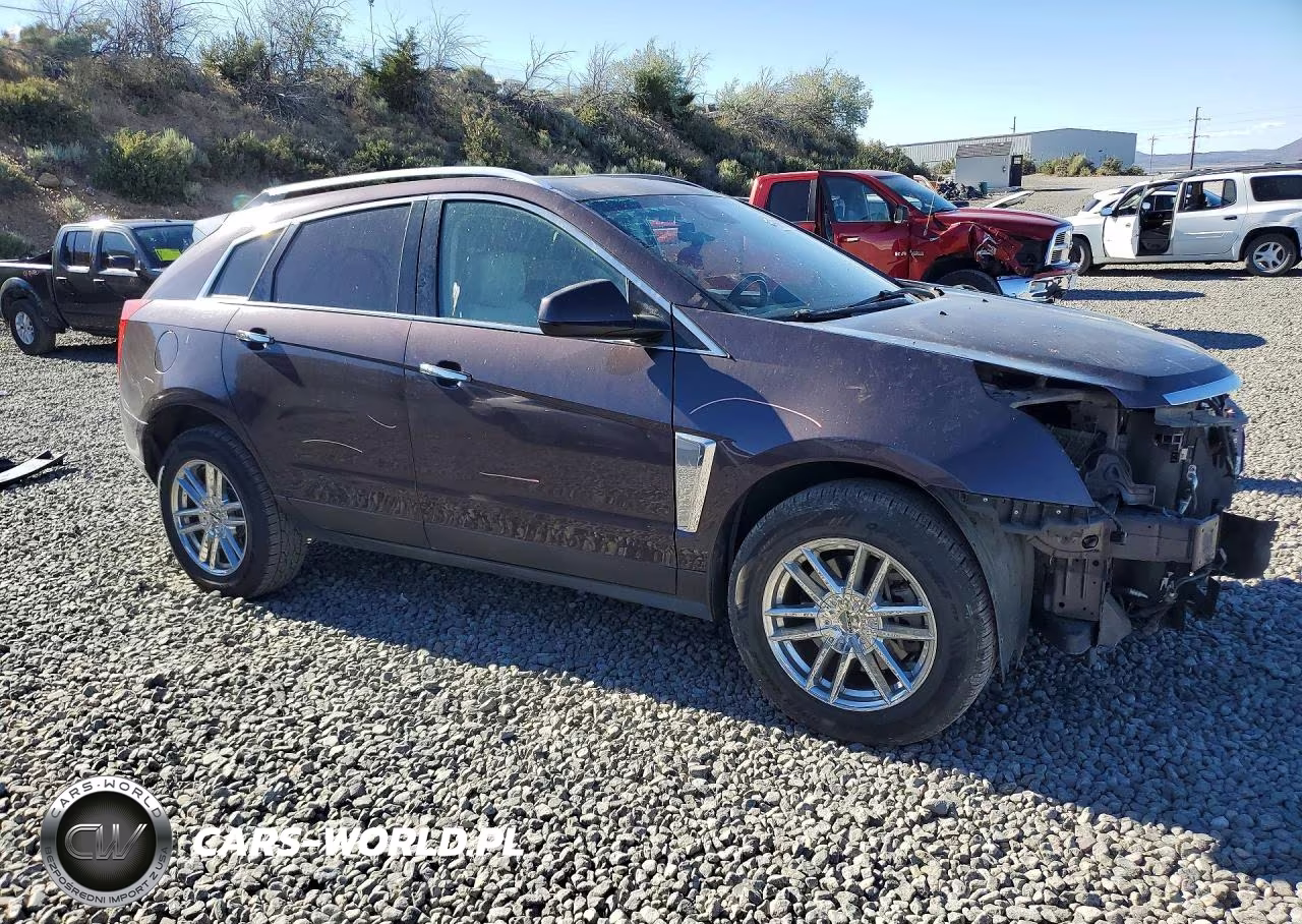 2015 Cadillac Srx Luxury Collection VIN:3GYFNBE38FS527385 - 4