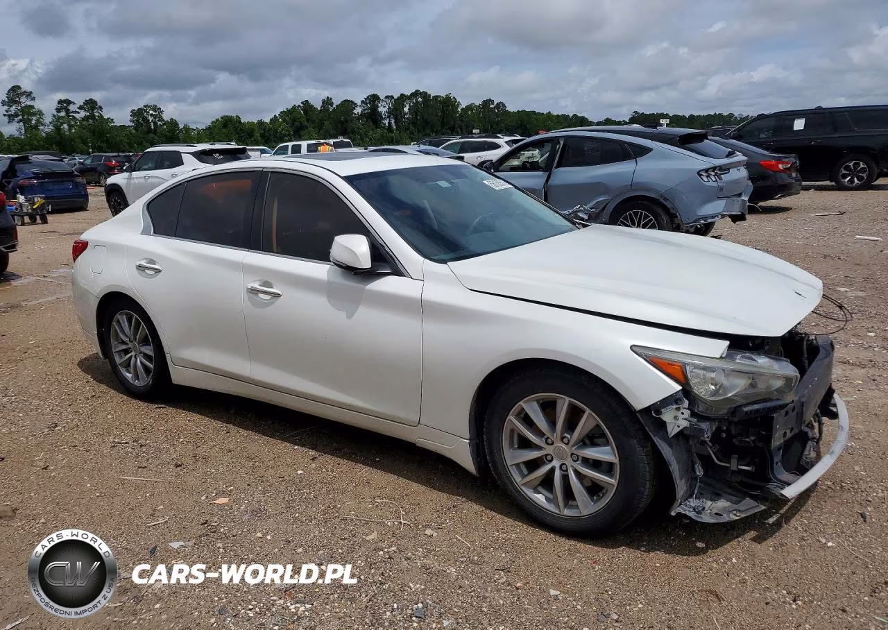 2014 Infiniti Q50 Premium VIN:JN1BV7AP8EM677220 - 4