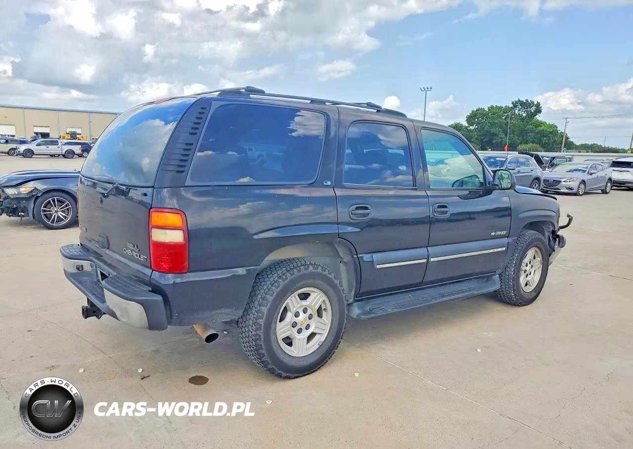 2002 Chevrolet Tahoe C1500 VIN:1GNEC13V52R281292 - 3