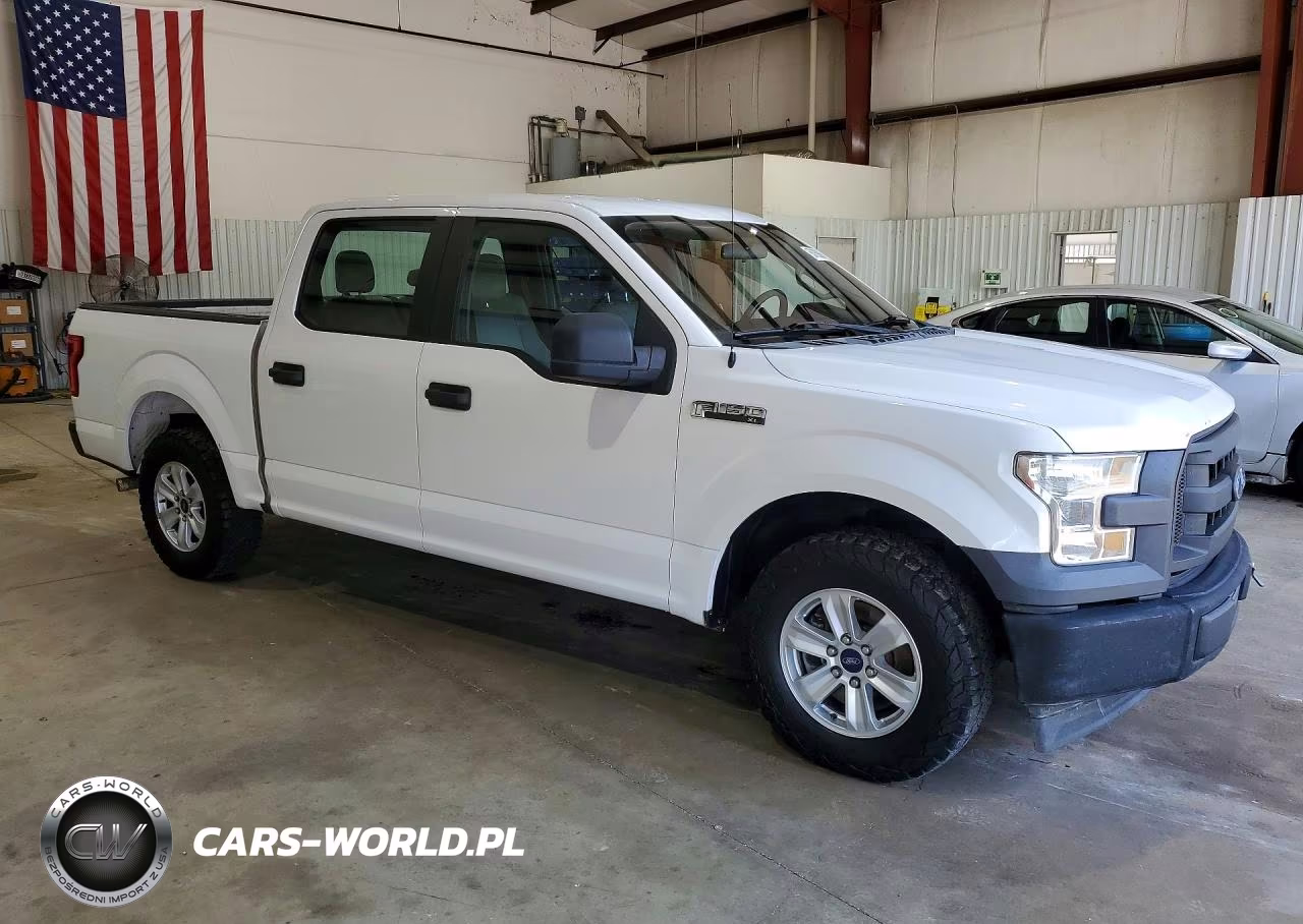 2017 Ford F150 Supercrew VIN:1FTEW1CF1HFA81741 - 4