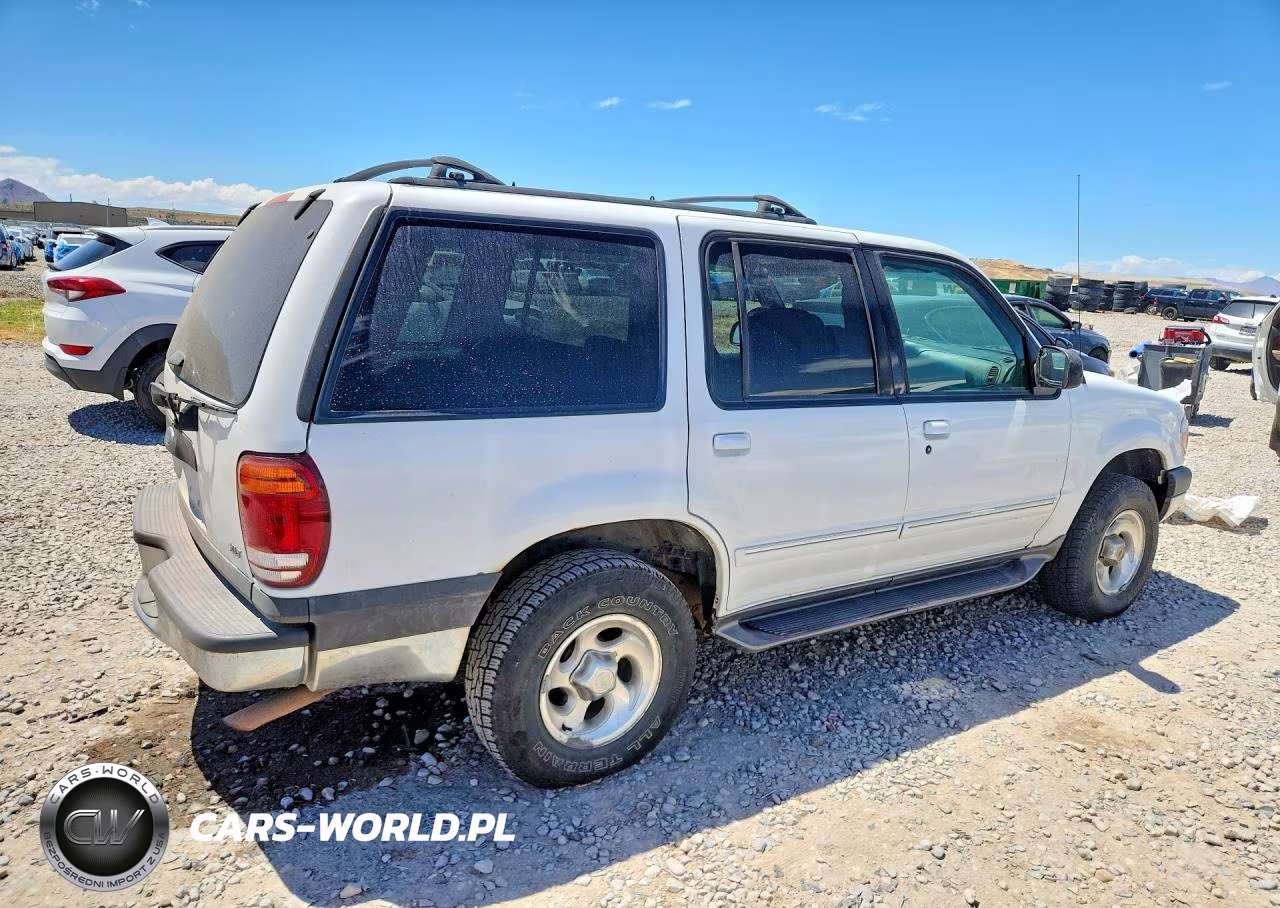 2001 Ford Explorer Xlt VIN:1FMZU73E81ZA56014 - 3