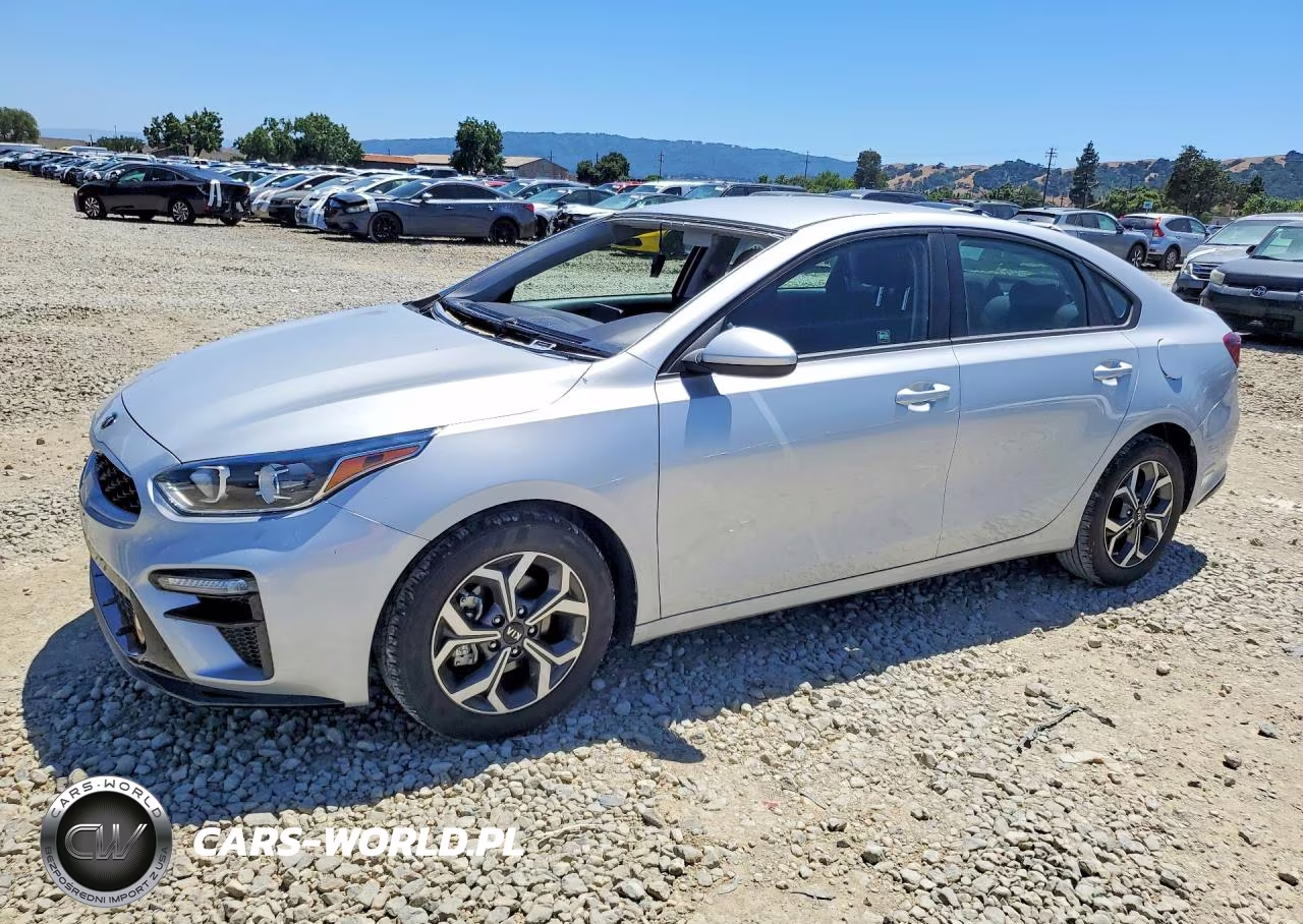2021 Kia Forte Lxs – zdjęcie 1 z 12