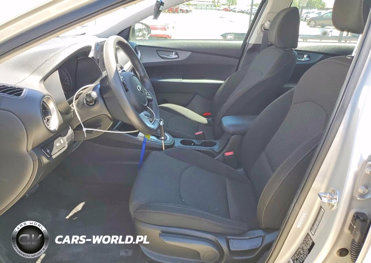 2021 Kia Forte Lxs VIN:3KPF24AD7ME315677 - 7
