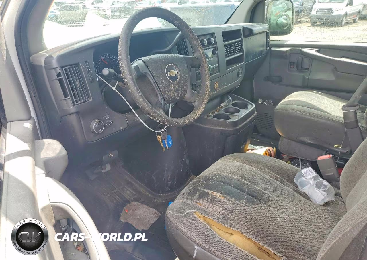 2008 Chevrolet Express G2500 VIN:1GCGG25C381233336 - 8