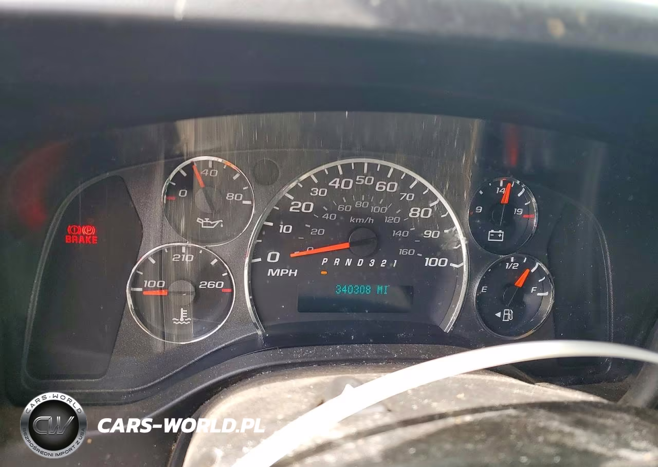 2008 Chevrolet Express G2500 VIN:1GCGG25C381233336 - 9