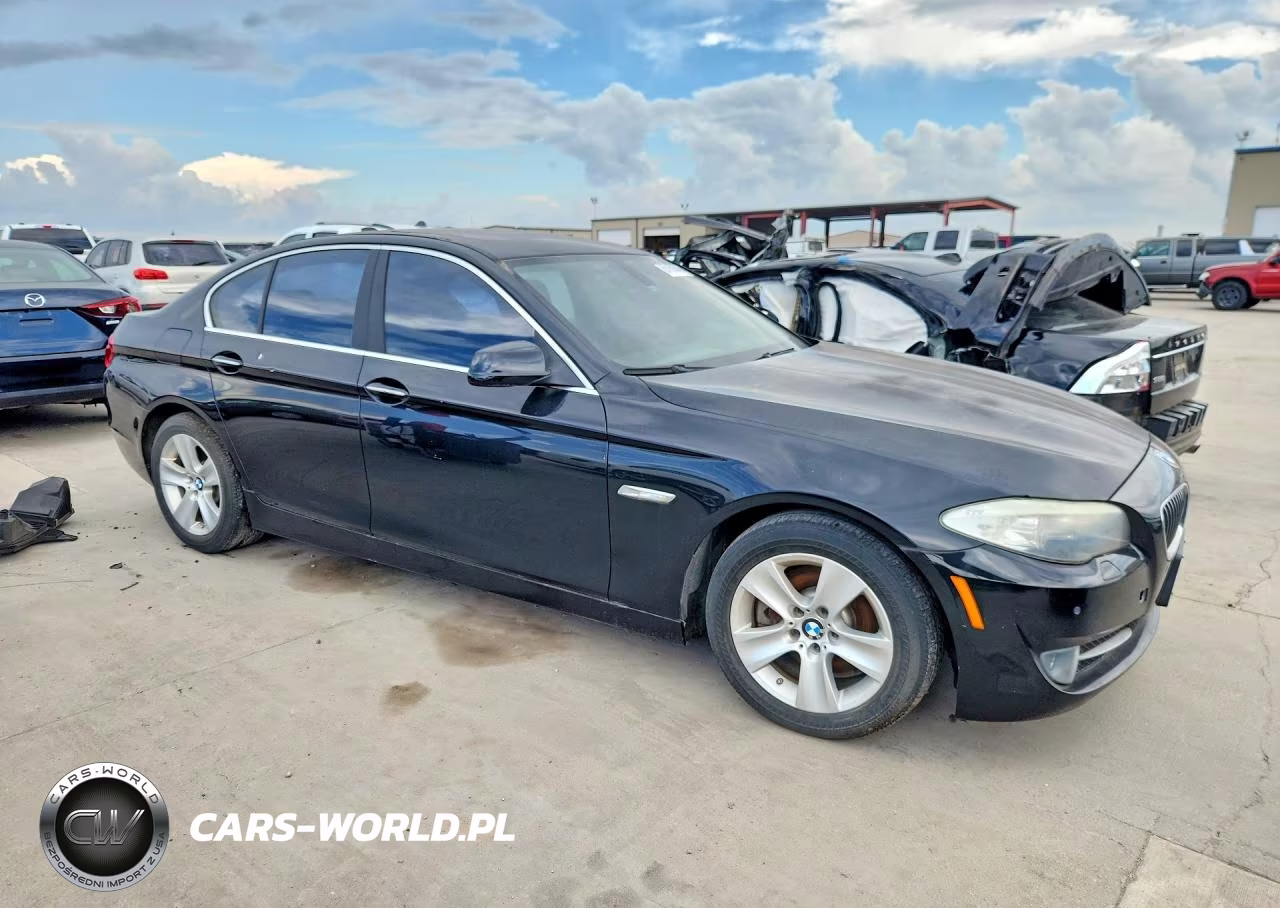2012 BMW 528 I VIN:WBAXG5C53CDX05321 - 4
