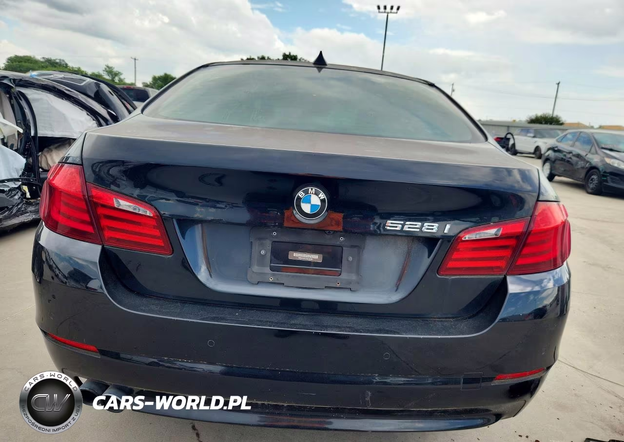 2012 BMW 528 I VIN:WBAXG5C53CDX05321 - 6