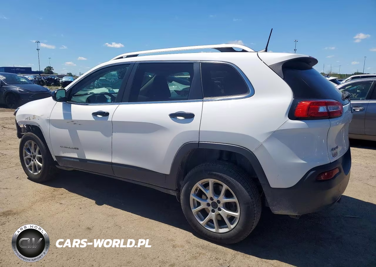 2017 Jeep Cherokee Latitude VIN:1C4PJMCB7HW602662 - 2