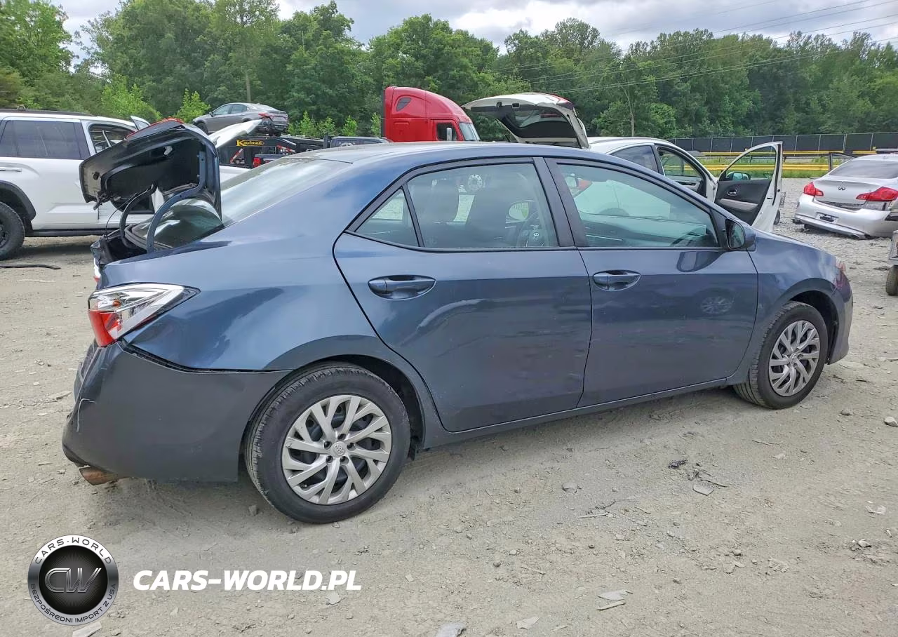 2019 Toyota Corolla Le VIN:2T1BURHE5KC192297 - 3