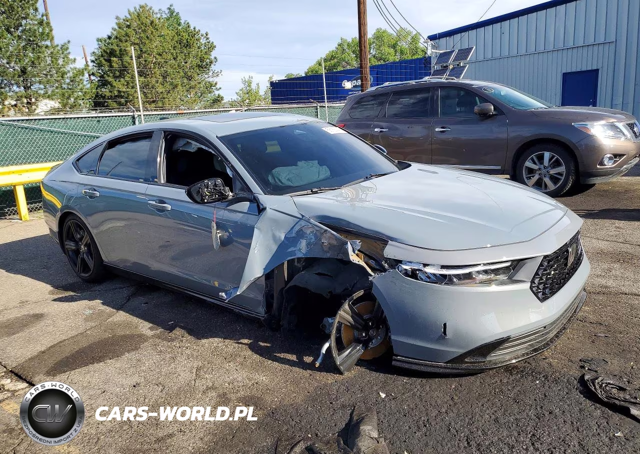 2026 Honda Accord Hybrid Sport-L VIN:1HGCY2F70TA014339 - 4