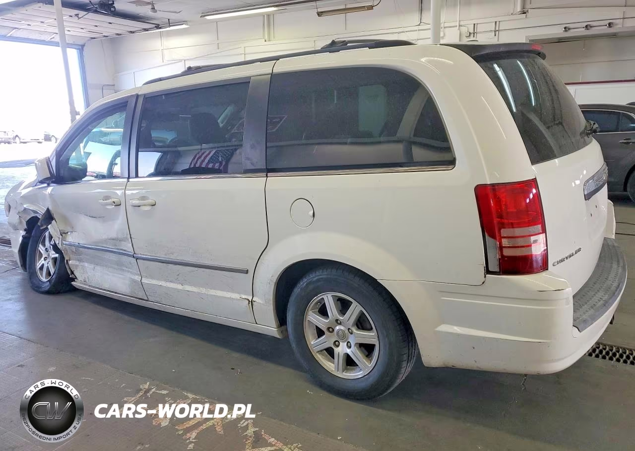 2009 Chrysler Town & Country Touring VIN:2A8HR54119R640688 - 2