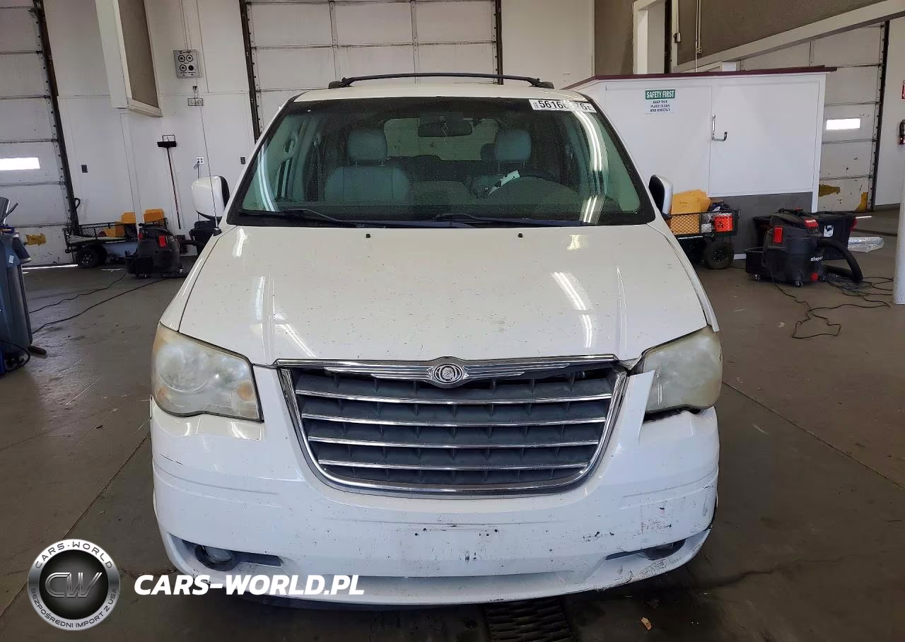 2009 Chrysler Town & Country Touring VIN:2A8HR54119R640688 - 5