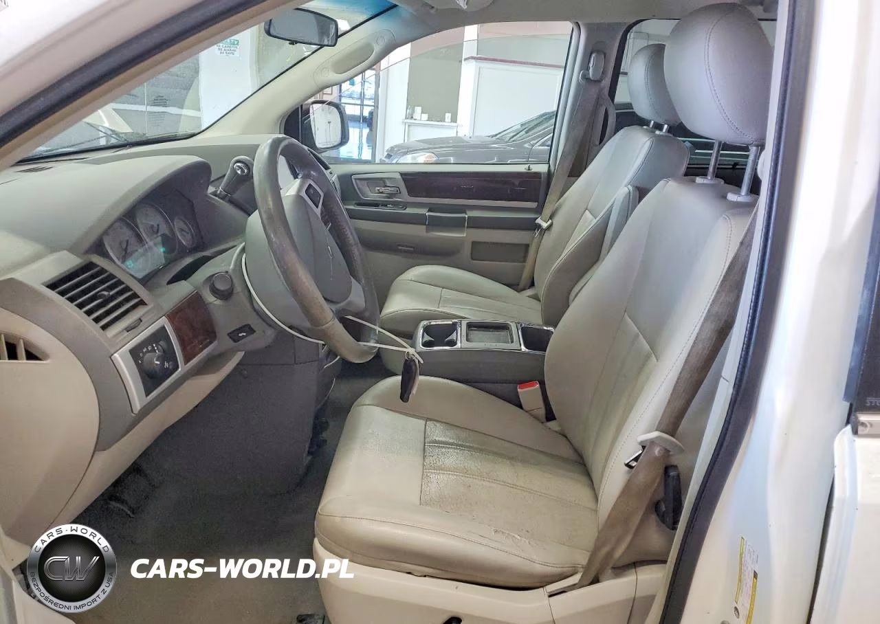 2009 Chrysler Town & Country Touring VIN:2A8HR54119R640688 - 7