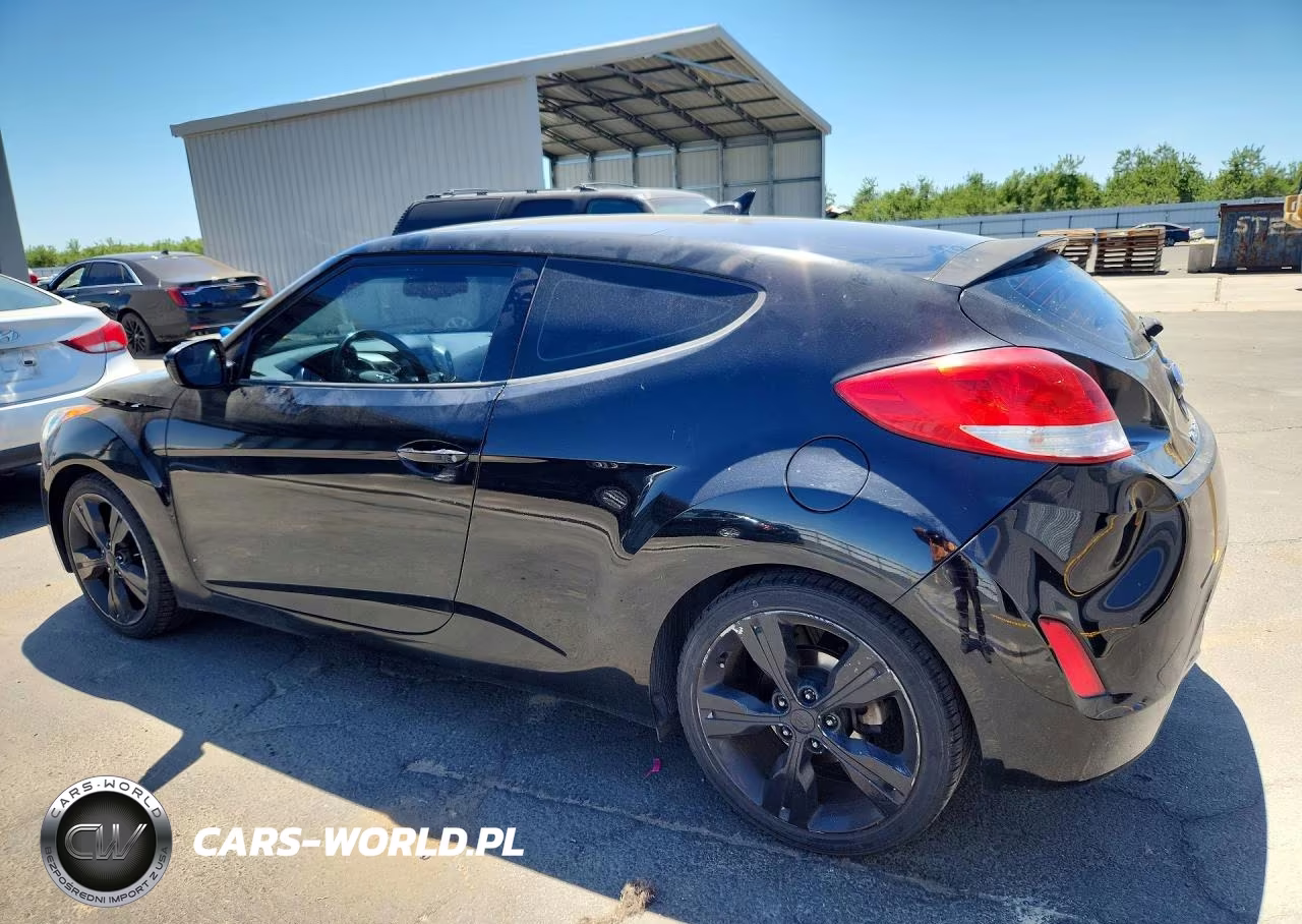 2017 Hyundai Veloster Value Edition VIN:KMHTC6AD1HU324647 - 2