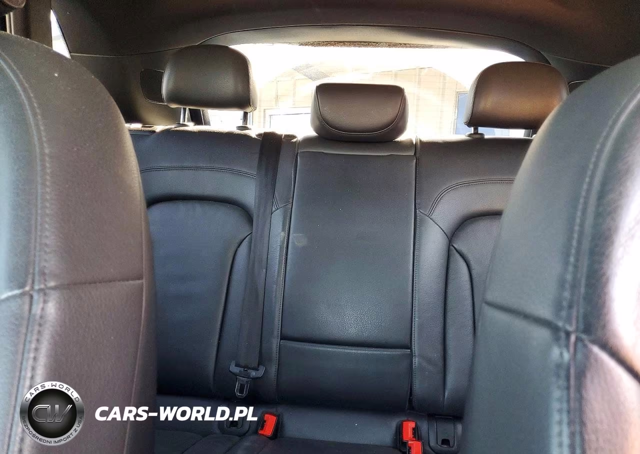 2015 Audi Q3 Prestige VIN:WA1GFCFSXFR012081 - 10