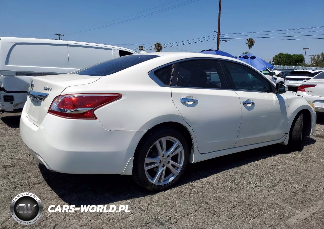 2013 Nissan Altima 3.5 S VIN:1N4BL3AP2DN523810 - 3