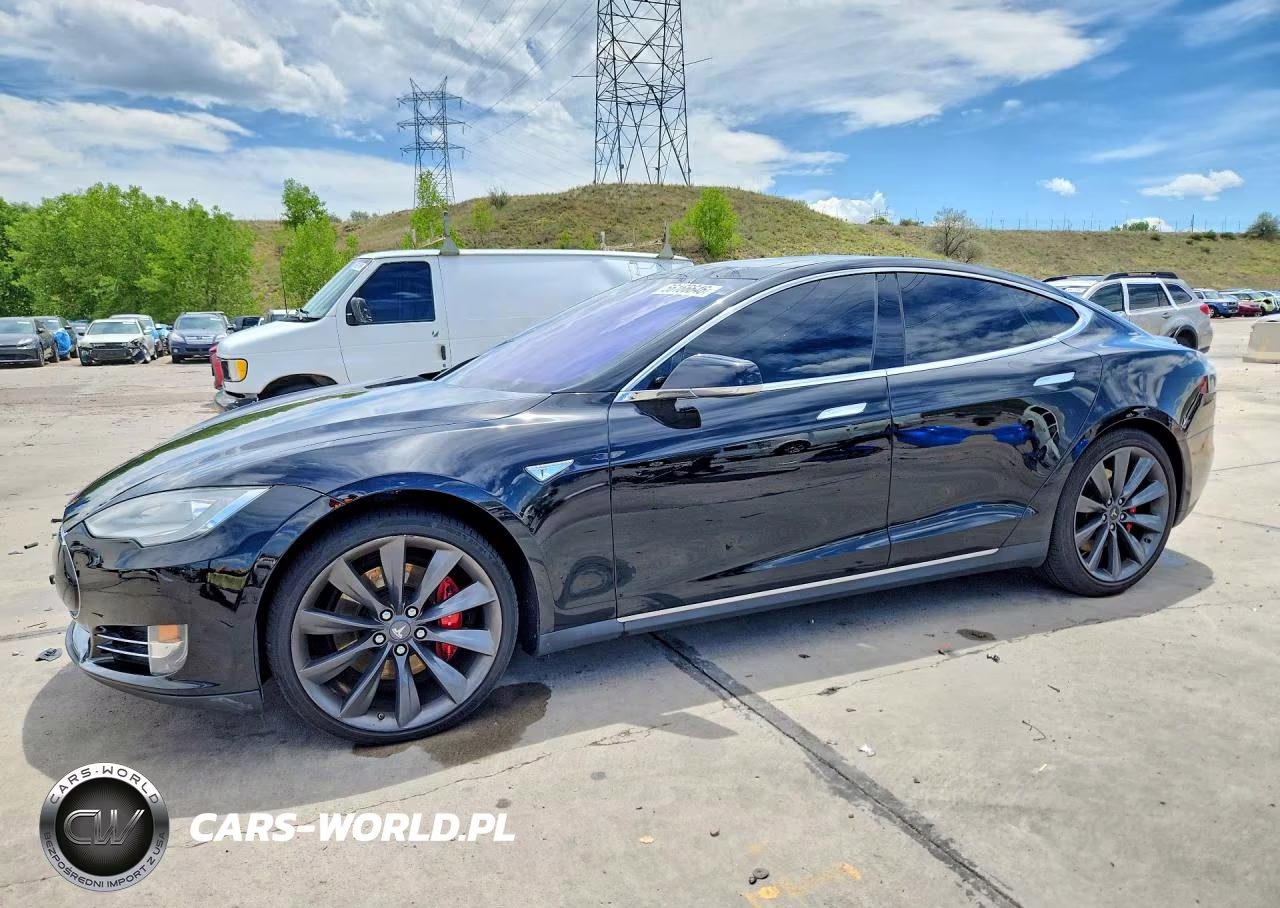 2014 Tesla Model S